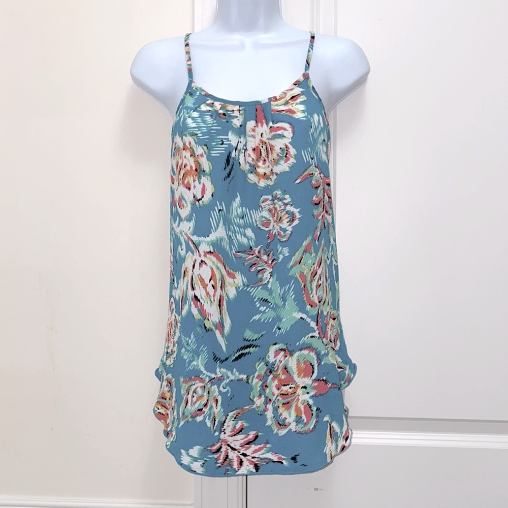VERSE tank, women’s M